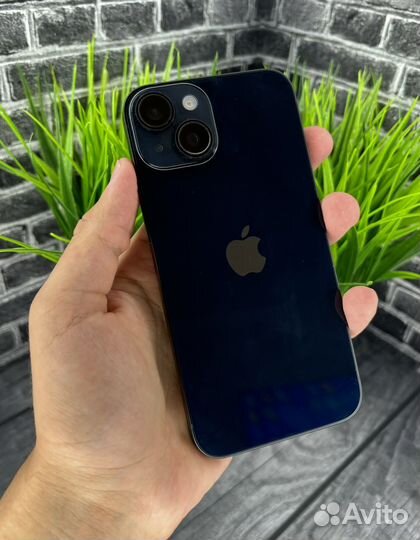 iPhone 14, 256 ГБ