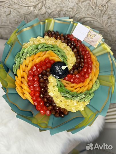 Букет из сухофруктов