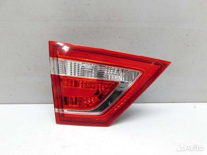 Задние Стоп-Фанари на Лада Веста