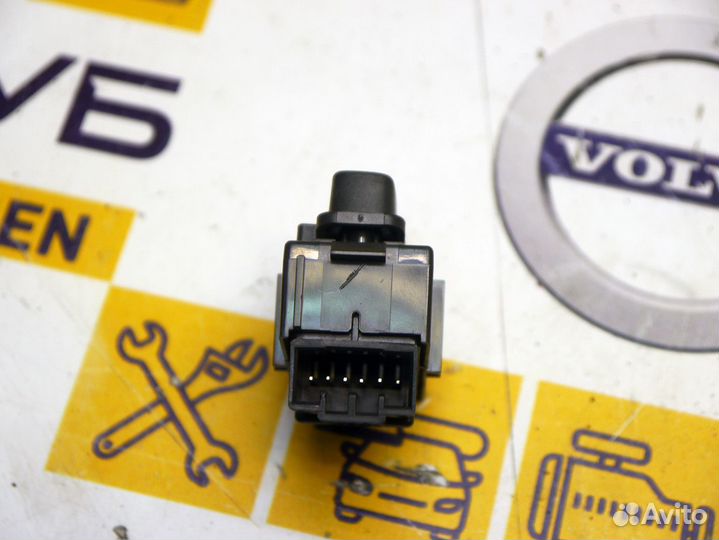 Кнопка центрального замка Вольво S80-2 XC70-2