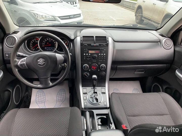 Suzuki Grand Vitara 2.0 AT, 2010, 256 266 км