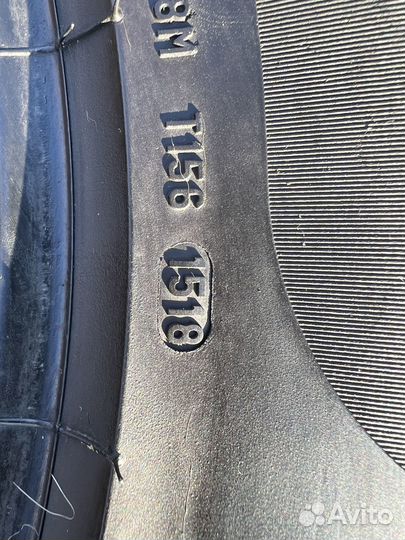 Pirelli P Zero PZ4 275/45 R21 107Y