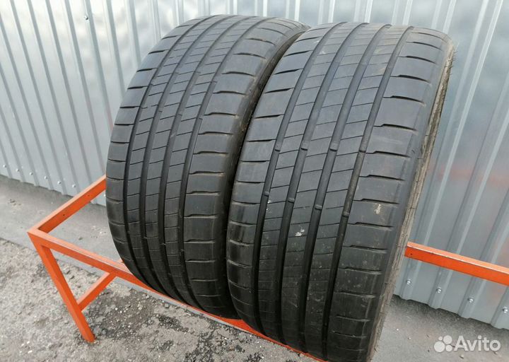 Bridgestone Potenza S005 235/35 R19 91Y