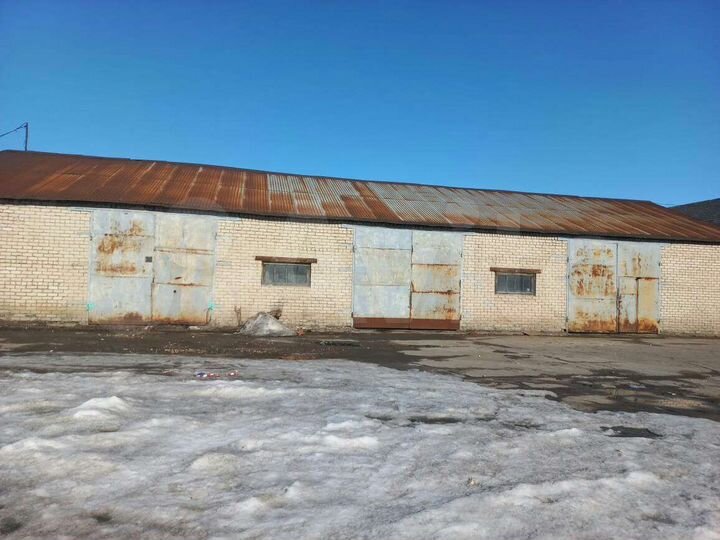Гараж, > 30 м²