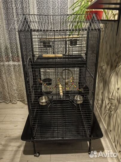 Клетка для крупных и средних попугаев