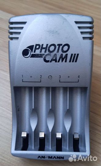 Зарядное устройство