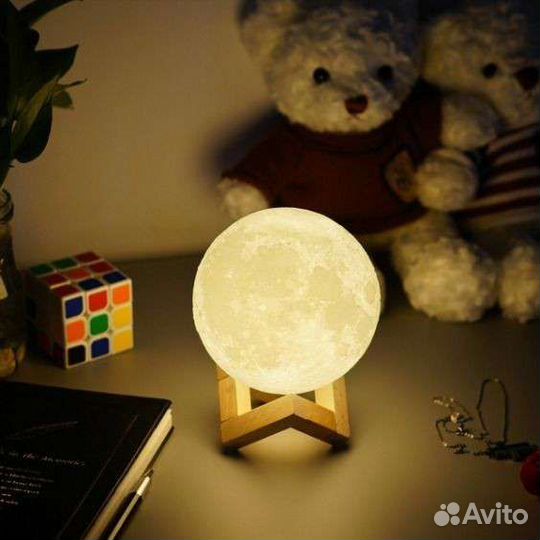 Ночник Луна