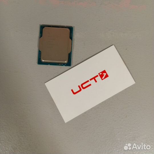 Процессор Intel core I3-10105F SRH8V (новый)