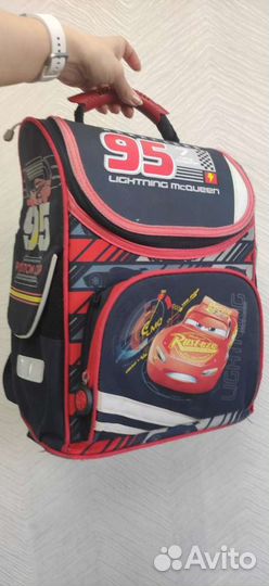 Рюкзак школьный