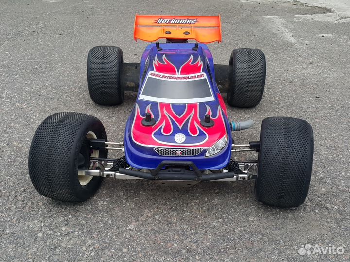 Радиоуправляемая модель Hot BodiesLighting Stadium