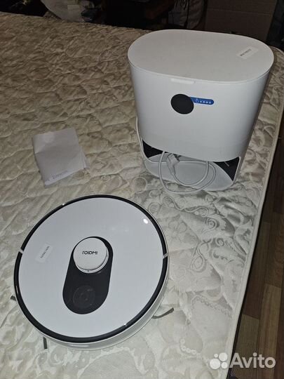 Робот пылесос моющий со станцией самоочистки roidm