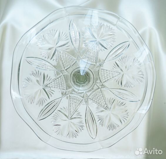 Ваза на ножке гхз Ажурная Прессованное Стекло СССР