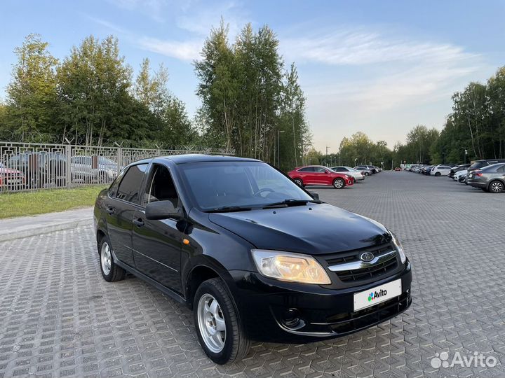 LADA Granta 1.6 МТ, 2012, 138 000 км