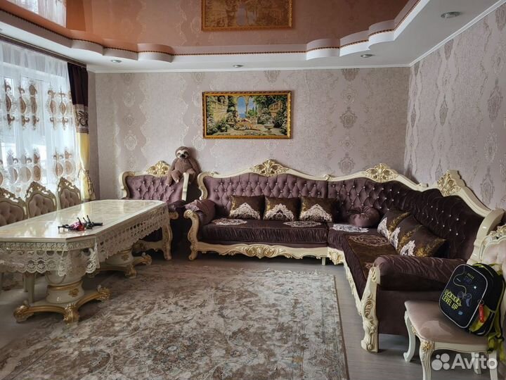 Королевсвкий угловой диван