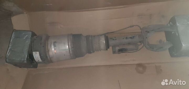 Передняя правая стойка M-B 166 A 166 320 14 68 80