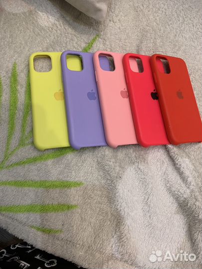Чехлы на айфон 11