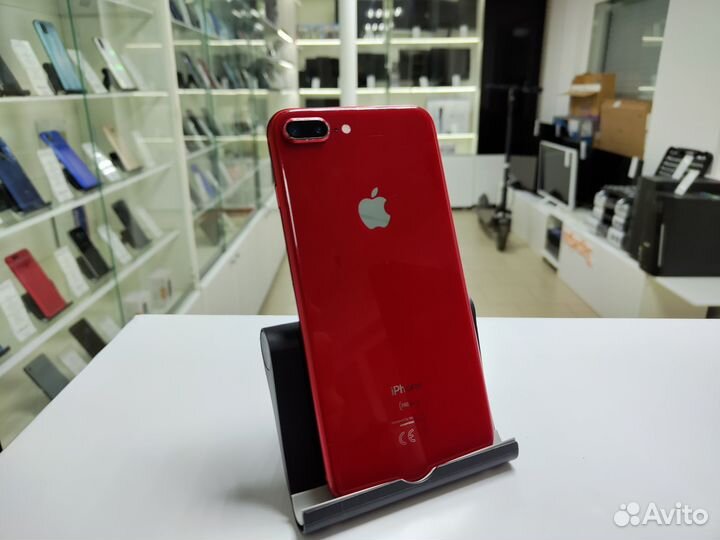 iPhone 8 Plus, 64 ГБ