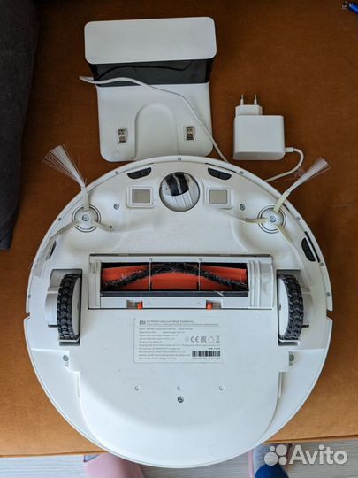 Робот пылесос Xiaomi mi robot vacuum mop essential