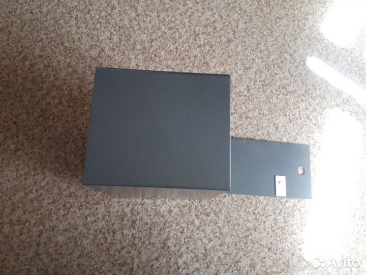 Ящик металлический с замком