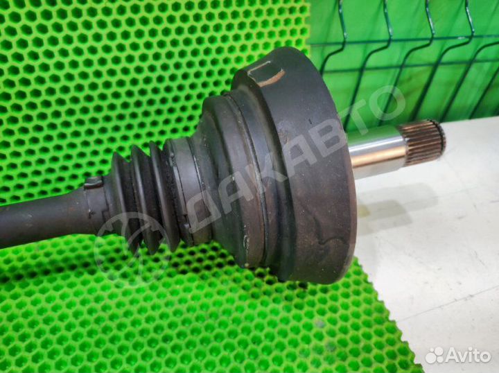 Привод задний левый Mercedes-Benz E W211