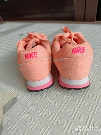 Кроссовки nike