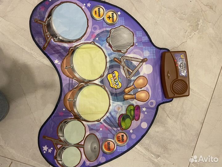 Коврик детский с музыкальными инструметами