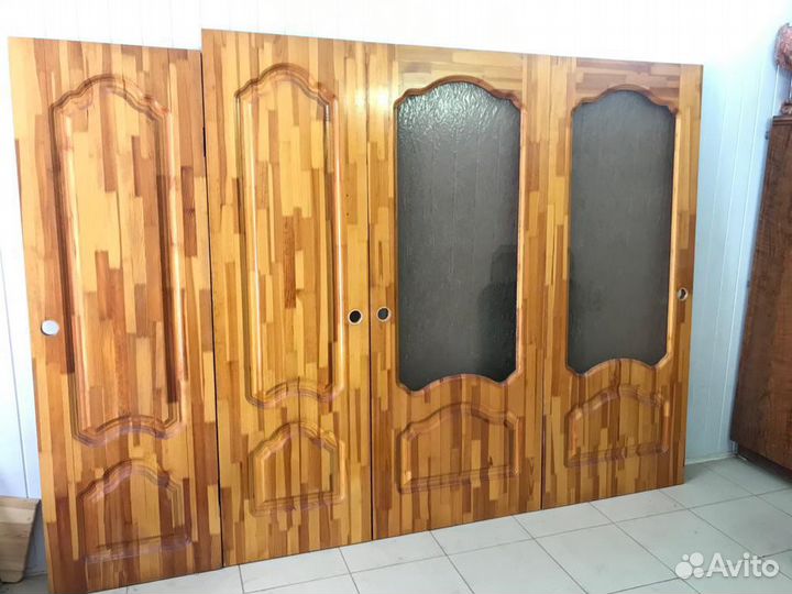 Двери межкомнатные из массива дерева лакированные