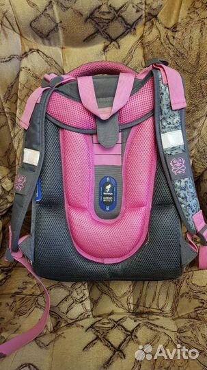 Рюкзак школьный