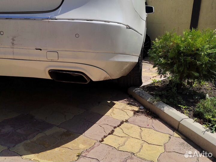 Mercedes w212 бампер задний