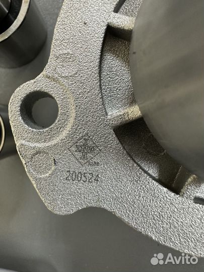 Комплект грм с помпой INA для Volkswagen Man