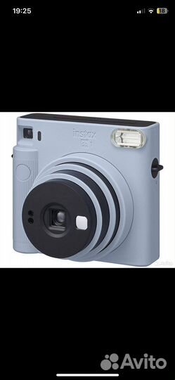 FujiFilm Instax Square SQ1