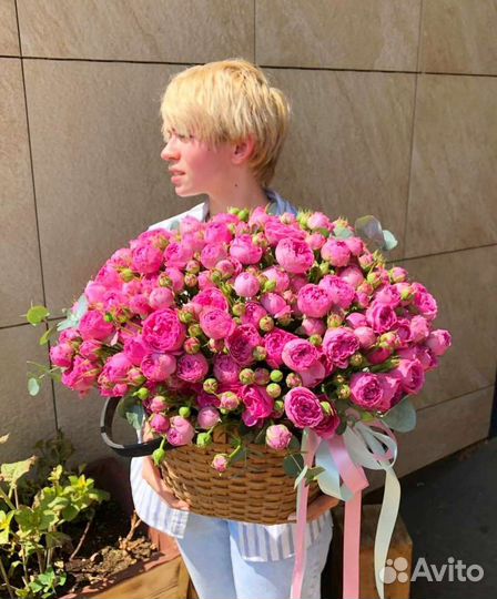 Живые цветы букеты пионовидные розы,букет цветов