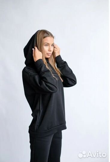 Спортивный костюм женский 44 46 новый