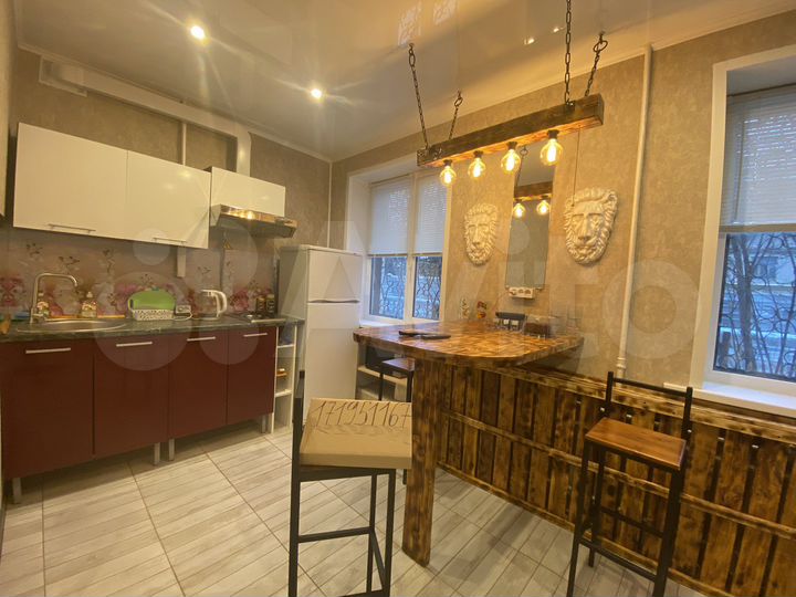 2-к. квартира, 44 м², 1/3 эт.