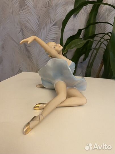 Статуэтка фарфор балерина Германия