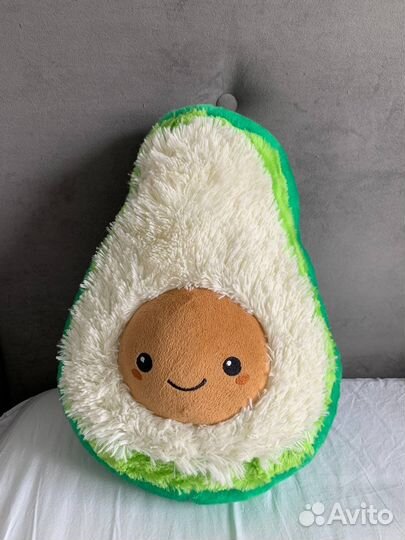 Мягкая игрушка авокадо