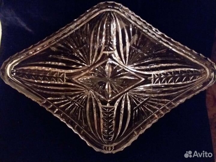 Винтажное хрустальное блюдо 