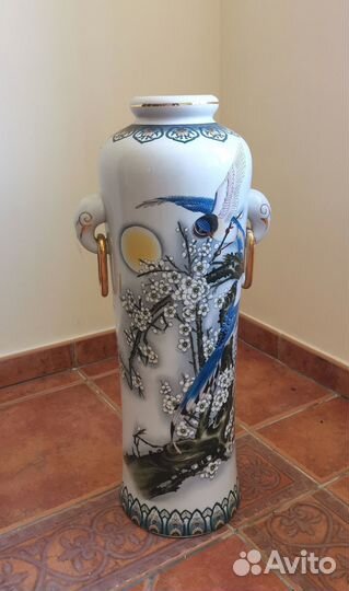 Вазы напольные декоративные