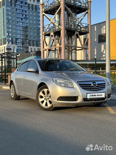 Opel Insignia 1.6 МТ, 2011, 110 000 км