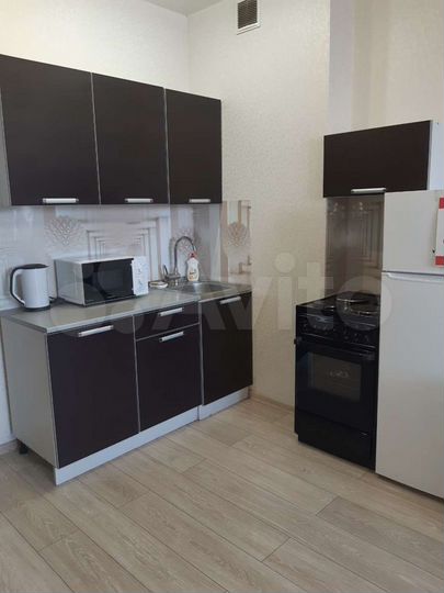 Квартира-студия, 42 м², 7/17 эт.