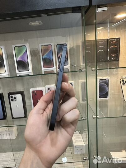 iPhone 12, 256 ГБ