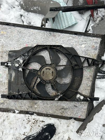 Вентилятор радиатора Renault Laguna 2