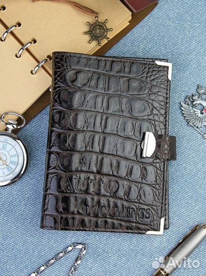 Обложка на автодокументы С паспортом на кнопке