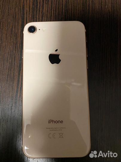 iPhone 8, 64 ГБ