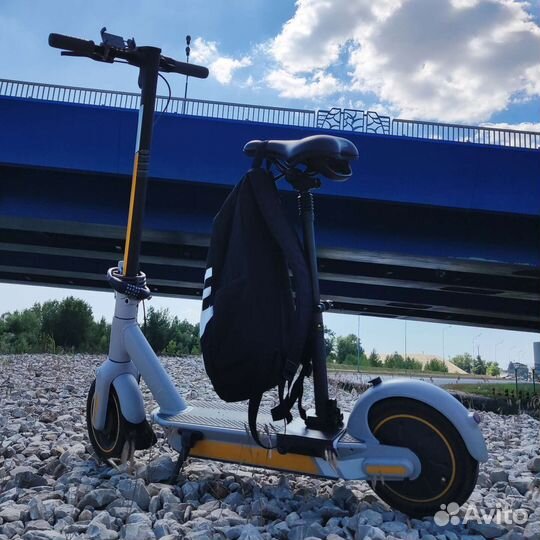 Электросамокат Ninebot KickScooter MAX G30LP