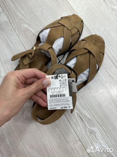 Сандалии замшевые Zara