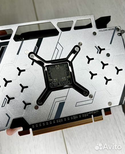 Видеокарта RX 5700 XT 8Gb (Аналог RTX 3060)