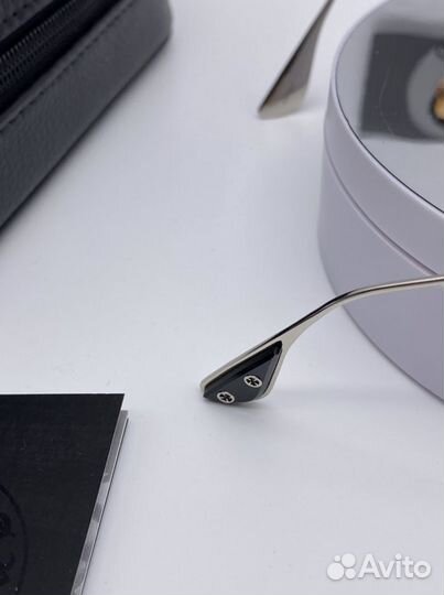 Солнцезащитные очки chrome hearts