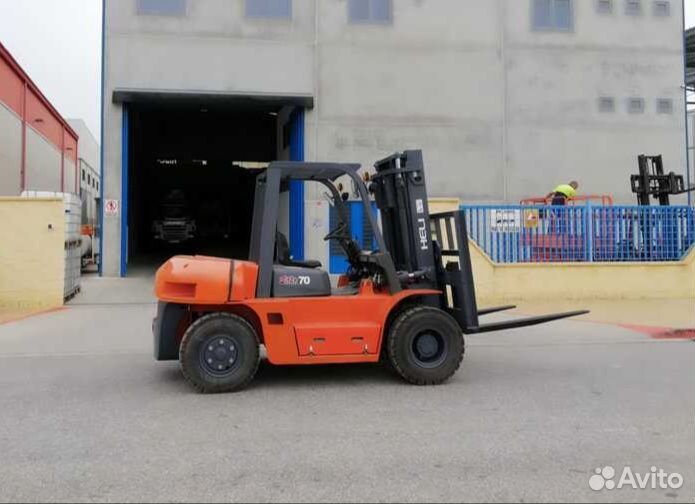 Вилочный погрузчик Heli CPCD70, 2022