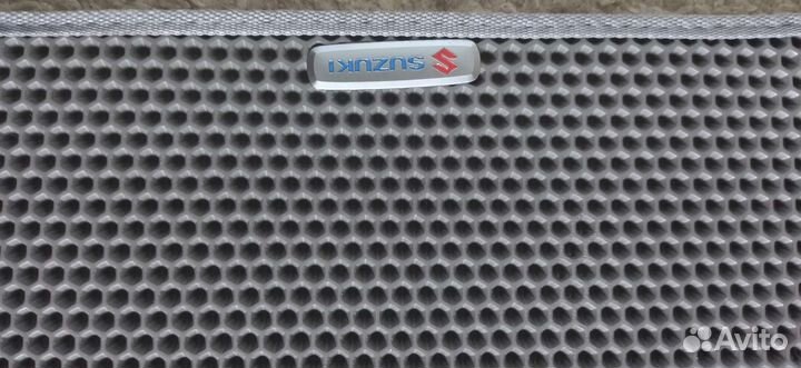 Комплект ковриков в салон Сузуки Гранд витара